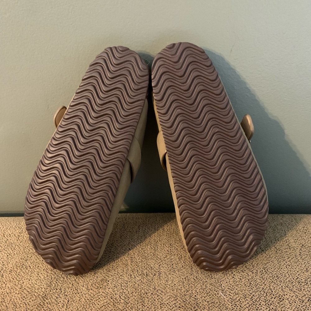 SheIn Girls Slides - Picture 4 of 5